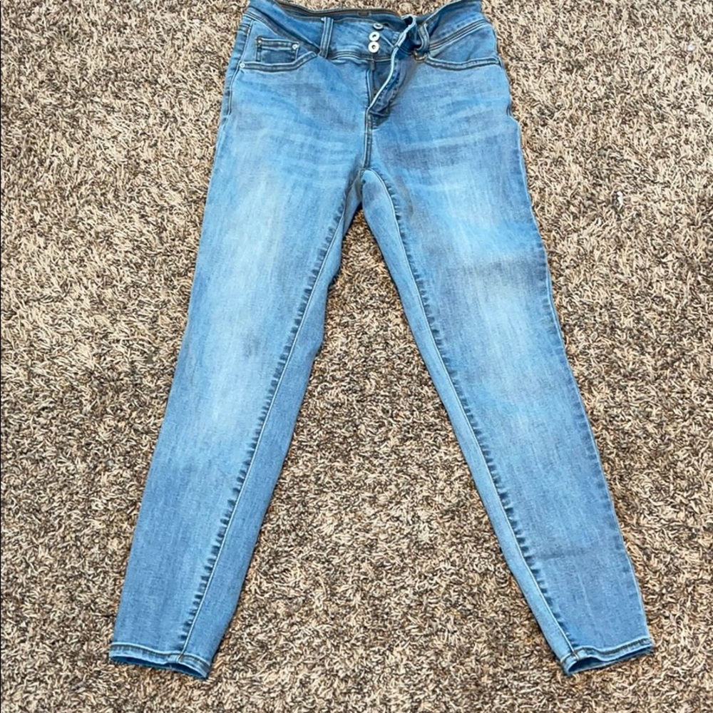 Light jeans